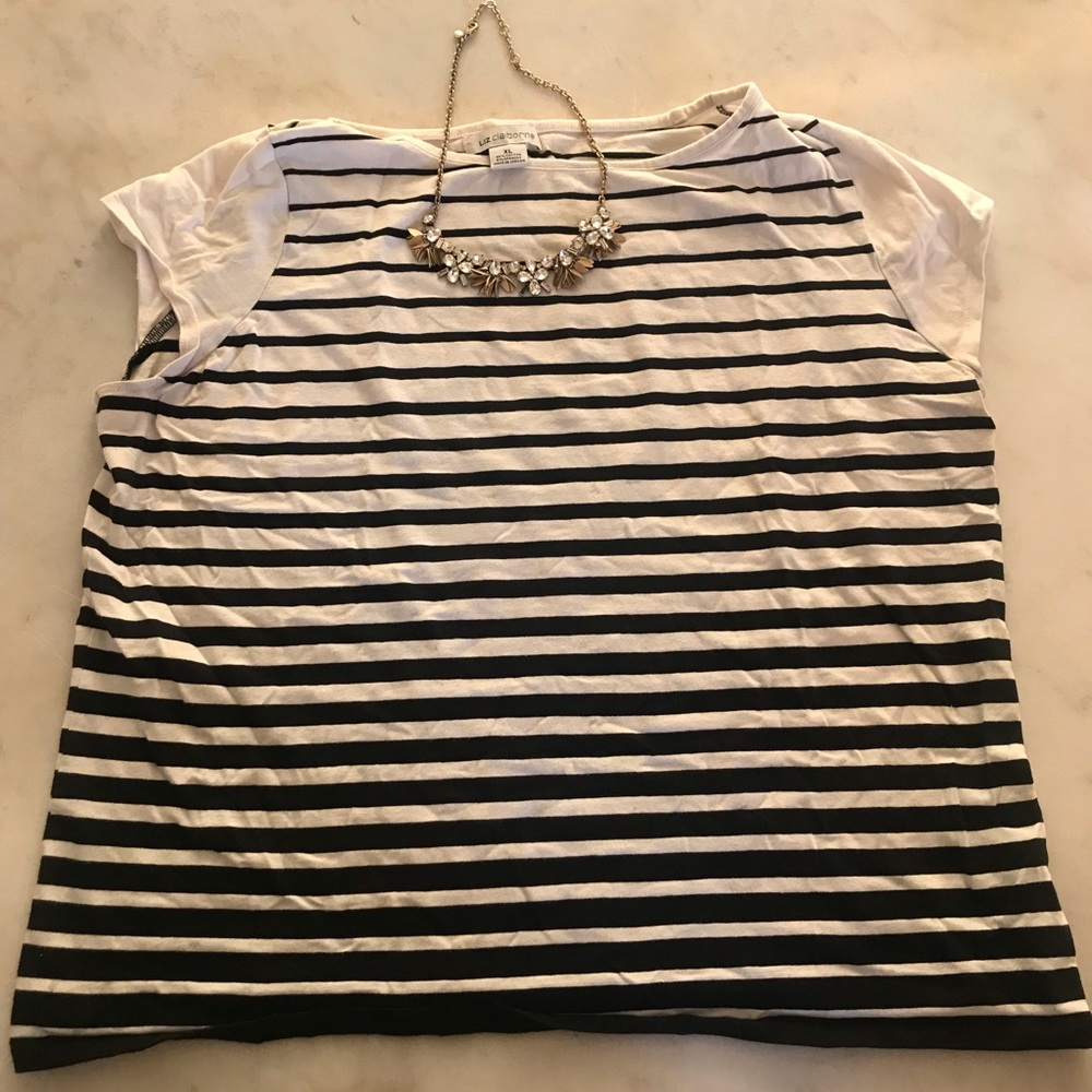 Black & white, striped top with sleeves
